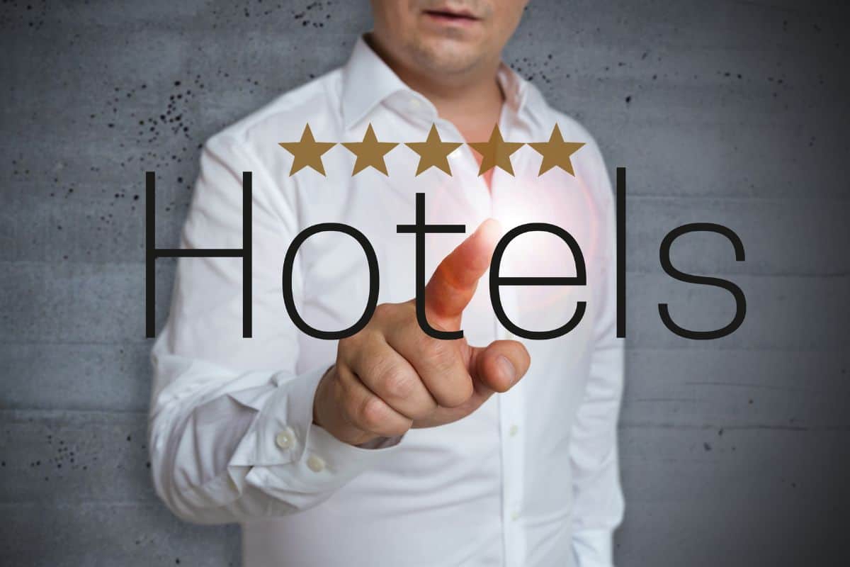 Hotel Operator - Chandra Himawan